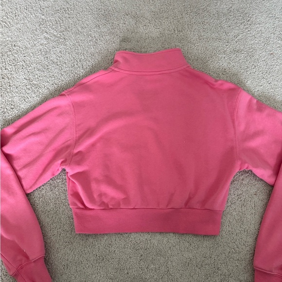 Cropped quarter zip pink top - Picture 4 of 4